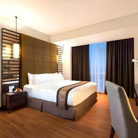 The New Atrium Hotel Yogyakarta-3
